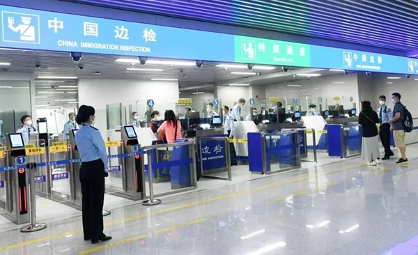 乐鱼(中国)leyu·官方网页版,建设大湾区水上跨境新通道，琶洲港澳客运口岸正式对外开放