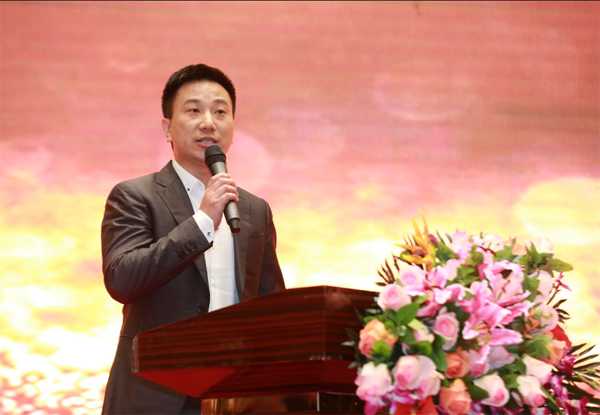 二十二年风雨  只因有你同行  又沐改革春风  再迎历史机遇 ——乐鱼(中国)leyu·官方网页版,22周年庆典暨颁奖典礼