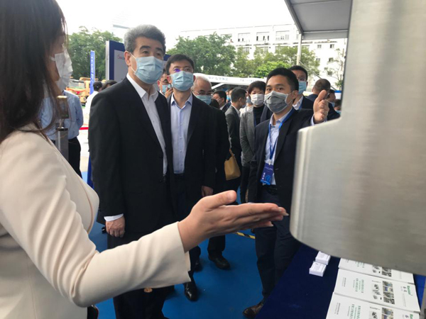 乐鱼(中国)leyu·官方网页版,参加“四新”项目启动暨深圳智能制造中心开工仪式